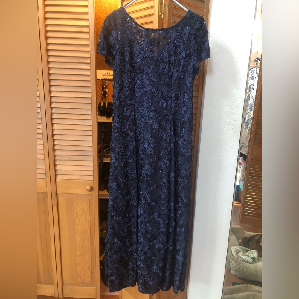 Alex Evenings Dress